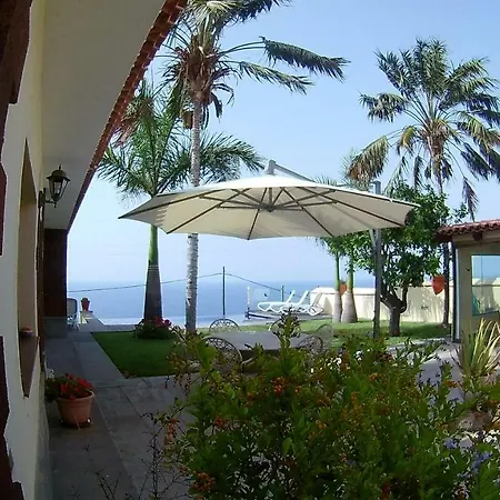 Necho Vila *